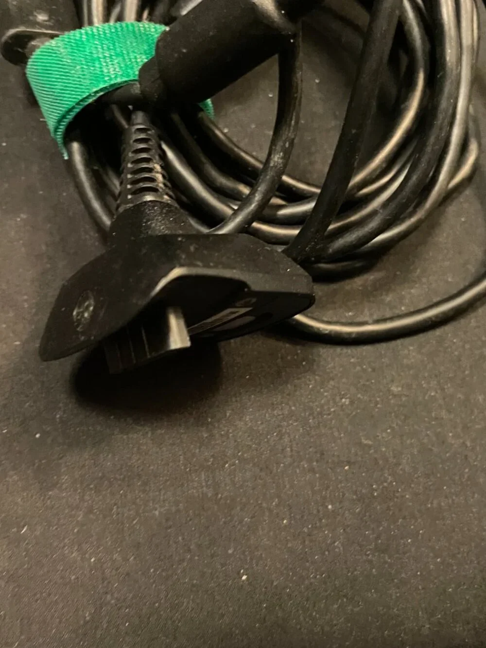 Xbox 360 controller charger